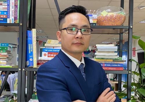 Ông Nguyễn Huy Hoàng