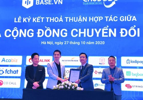 Chủ tịch BeeST Group tham gia lễ ký kết hợp tác giữa Chudoso và Base.vn